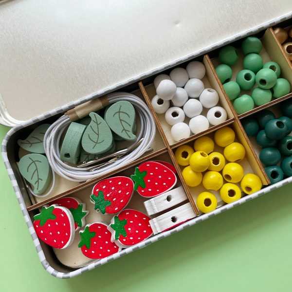 Bracelet Beading Tin (makes 5 bracelets) - Image 17