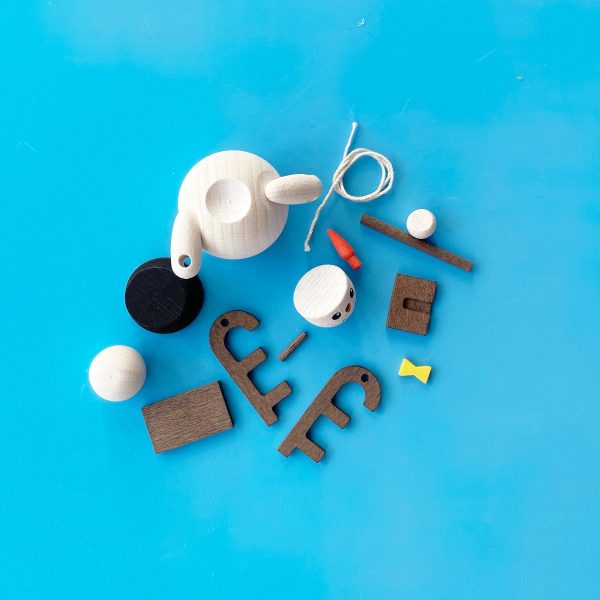Little Wooden Snowman Kit - Image 4