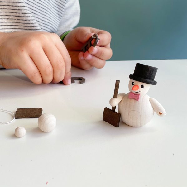Little Wooden Snowman Kit - Image 2